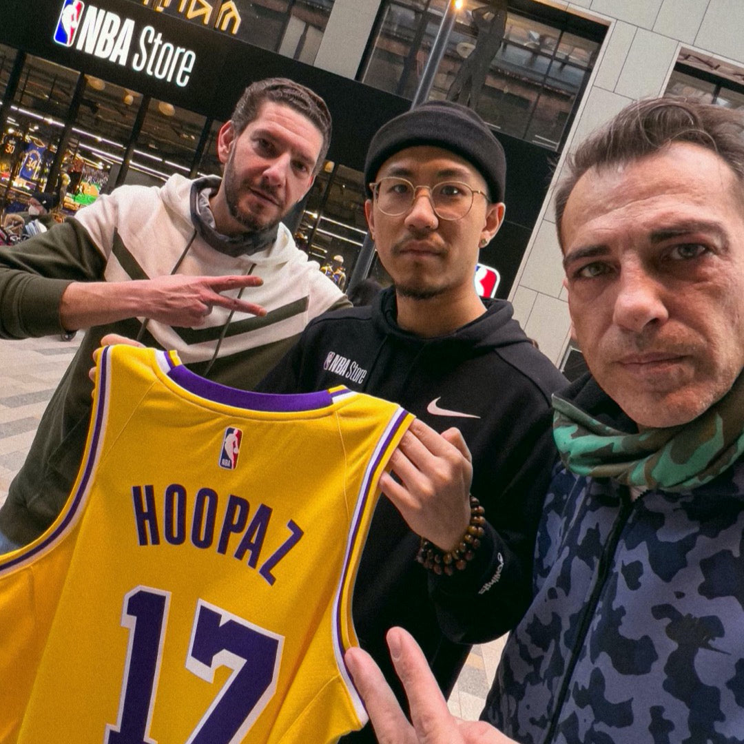 Hoopaz meets NBA Store