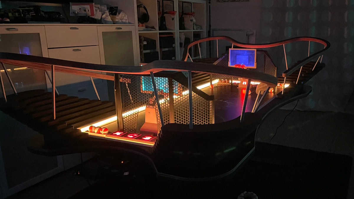#5 The Arena | VIP Manufactory Gaming Table